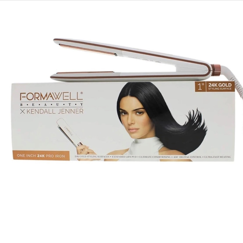 Formawell Beauty x Kendall Jenner Flat Iron